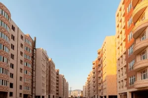 وزیر راه: مسکن استیجاری برای اقشار کم‌درآمد توسعه می‌یابد