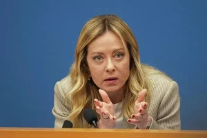تاکید نخست‌وزیر ایتالیا بر لزوم تعیین یک نماینده از اروپا برای گفت‌وگو با روسیه