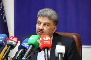 عرضه اختصاصی برق پتروشیمی‌ها از مردادماه