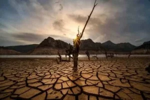 تشدید فرونشست زمین در کشور به‌دلیل برداشت بی‌رویه آب