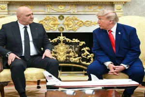 ادعای ترامپ: مذاکرات با ایران در جریان است