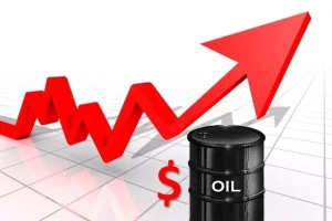 رشد قیمت جهانی نفت از ترس تشدید درگیری ها در تنگه هرمز