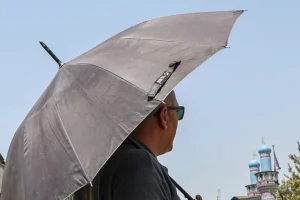 ماندگاری گرما در تهران