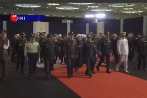 وداع فرماندهان ارشد نیروهای مسلح با فرمانده شهید کل قوا
