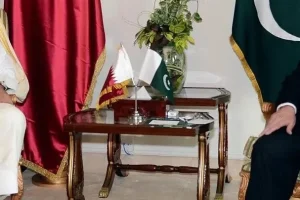 منابع پاکستانی: اسلام‌آباد و دوحه برای بازگشت ایران و آمریکا به مذاکرات رایزنی می‌کنند