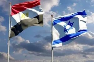 دیدار افسران ارتش رژیم صهیونیستی با مقامات نظامی مصر در قاهره