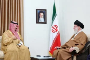 روایت سفیر ایران از دیدار رهبر شهید با وزیر دفاع عربستان