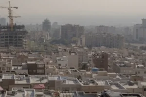 تجربه ۱۰ روز هوای آلوده در تهران طی تیر ماه