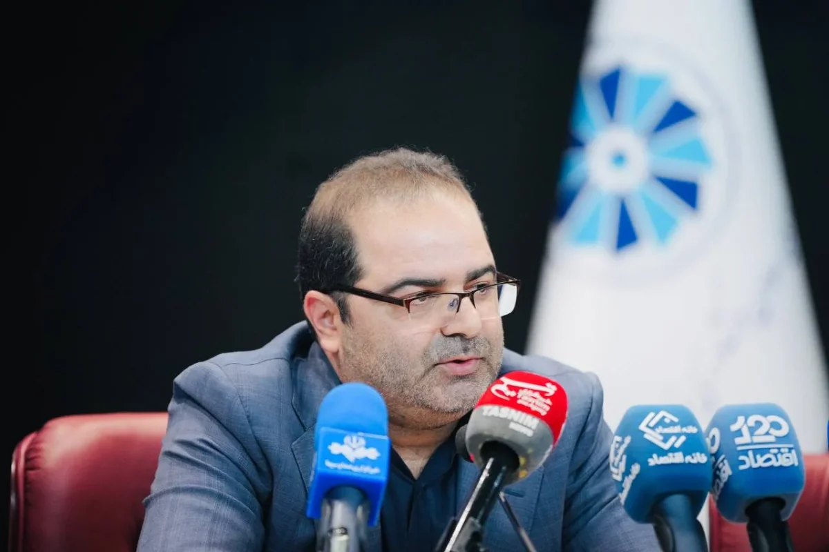معاون وزیر صمت: مجوز 100 همت تسهیلات بازسازی صنایع صادر شد