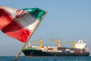 منبع آگاه به پرس‌تی‌وی: در صورت تجاوز مجدد، تنگه هرمز کاملاً بسته می‌شود