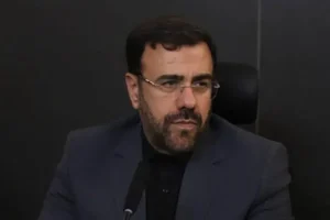 استاندار فارس: توسعه صادرات غیرنفتی نیازمند اصلاح قوانین و تنوع بازارها است