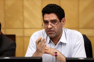 تأخیر در پرداخت حقوق کارگران شهرداری «گناه نابخشودنی» است / از وزارت کشور معوقات را پیگیری می‌کنم