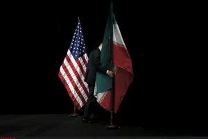 آسوشیتدپرس: تهران و واشنگتن خواهان بازگشت به توافق آتش‌بس هستند / مذاکرات ادامه دارد