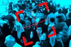 روزنامه جوان: طبقه متوسط را ضعیف و کوچک کردیم، توان اقتصادی جامعه از دست رفت و آسیب‌های اجتماعی زیاد شد