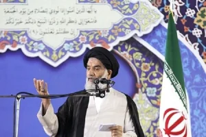 امام‌جمعه اهواز: با افزایش برد موشک هایمان به ۱۵ هزار کیلومتر می خواهیم عمق آمریکا را هدف قرار دهیم