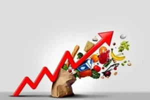 روزنامه اطلاعات: بالاتر رفتن تورم در روستاها نسبت به شهرها، شکاف طبقاتی را شدیدتر می‌کند