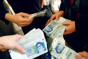 دیگر حضور بیشتر، دریافتی بیشتر نیست / کیفیت ملاک حقوق کارمندان می‌شود