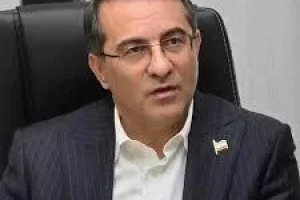 چه تعداد مدیر با شکایات مردمی برکنار شدند؟ / تا اواسط تابستان تغییری در ساعات کاری نداریم