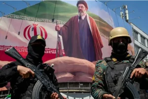 گزارش ادعایی تایمز از راهبرد موساد و سیا برای رصد آیت‌الله مجتبی خامنه‌ای