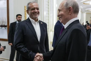 کرملین: پزشکیان در دیدار با پوتین، پیامی برای ترامپ نداشت