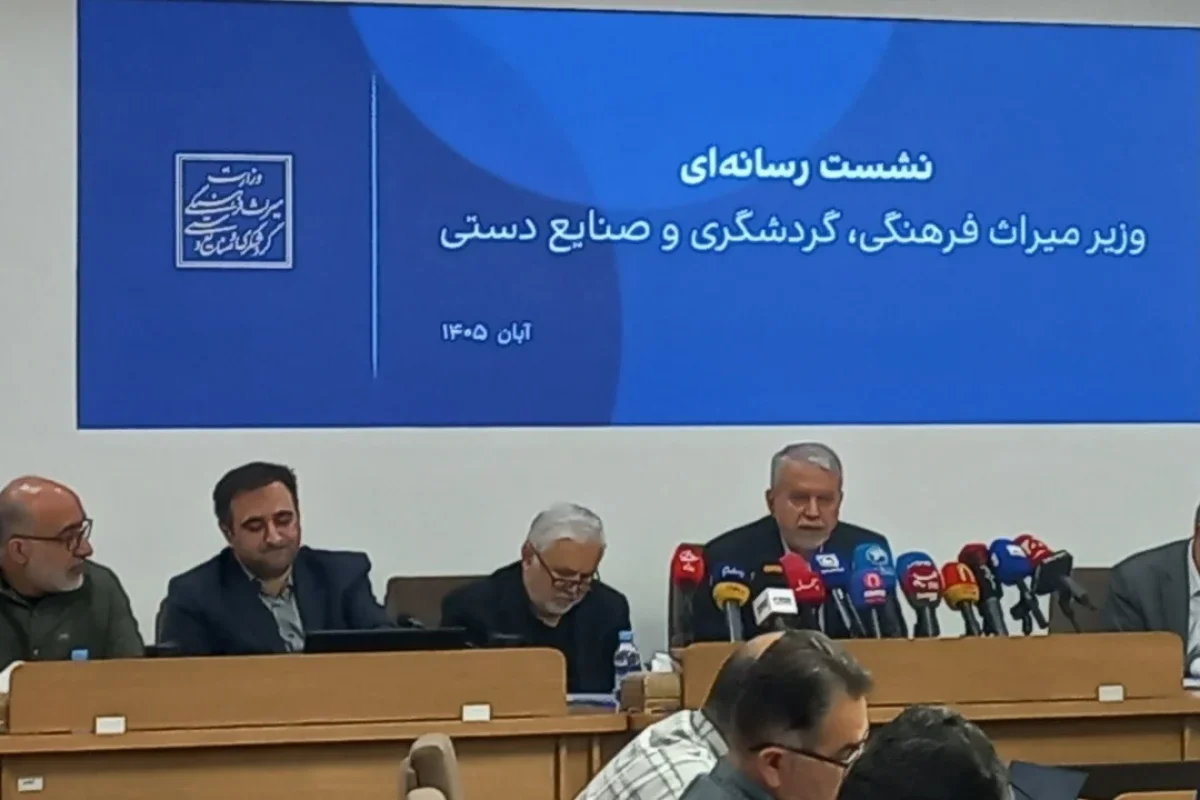 صالحی‌امیری: گردشگری زمینی با همسایگان فعال می‌شود