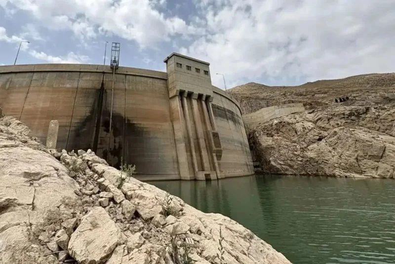 از سدهای لبریز غرب تا مخازن خالی شرق کشور؛ کدام سدها همچنان تشنه می‌مانند؟