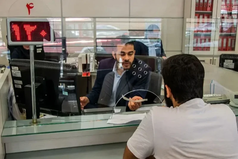 ۱۴ بانک زیر حد نصاب کفایت سرمایه؛ پاشنه آشیل شبکه بانکی یا آزمون جدی نظارت بانک مرکزی؟