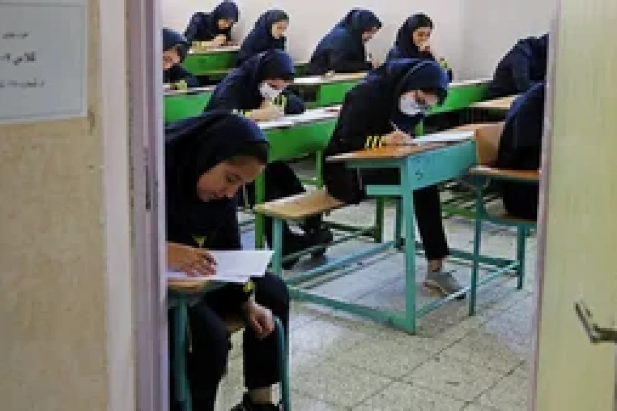 برخی دانش‌آموزان هنوز کتاب ندارند