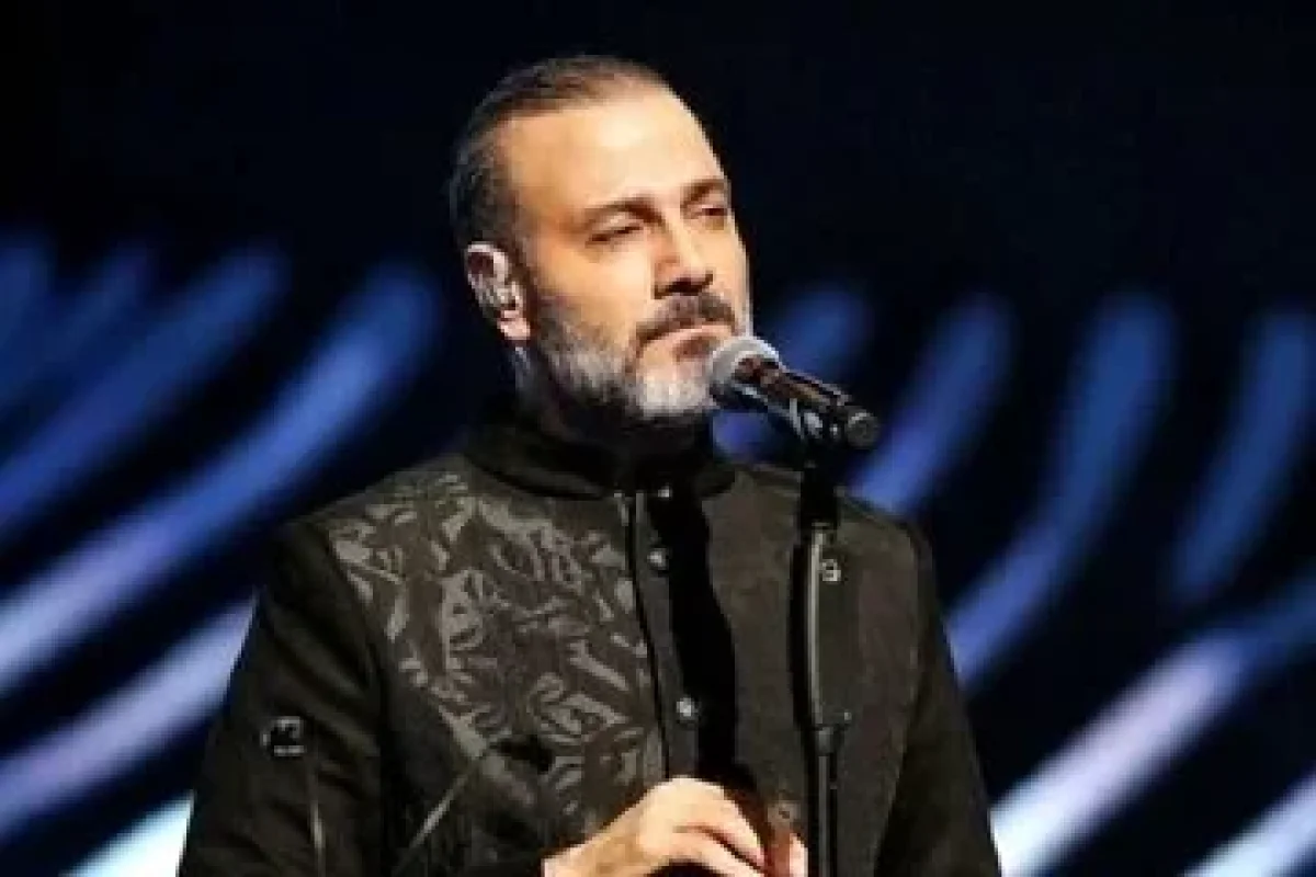 قبل از اینکه مجوز کنسرت علیرضا قربانی در مشهد را بدهید، اعلام کنید در این شهر مقررات جمهوری اسلامی اعمال نمی شود